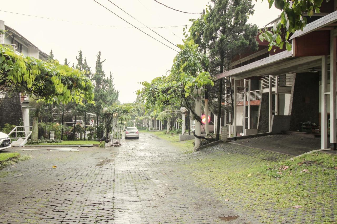 Oyo 229 Hi Quality Hotell Bandung Eksteriør bilde