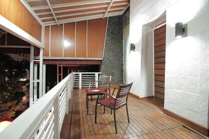 Oyo 229 Hi Quality Hotell Bandung Eksteriør bilde